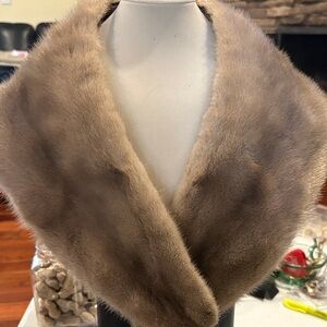 32”Luxurious Brown Fur Coat Collar